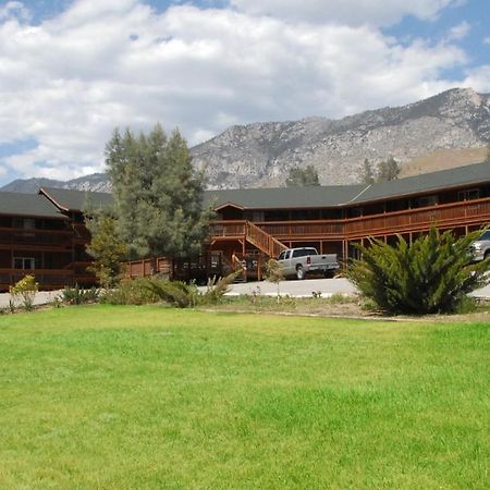 Corral Creek Lodge 克恩维尔 外观 照片