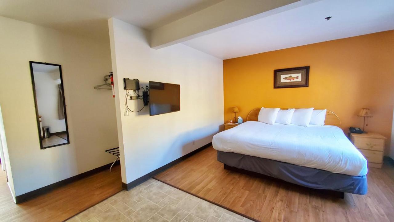 Corral Creek Lodge 克恩维尔 外观 照片