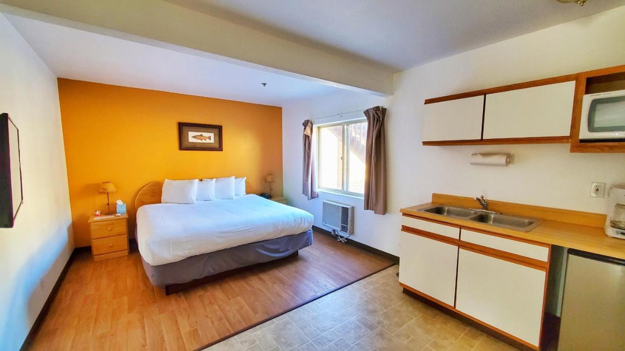 Corral Creek Lodge 克恩维尔 外观 照片