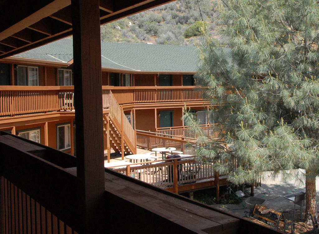 Corral Creek Lodge 克恩维尔 客房 照片