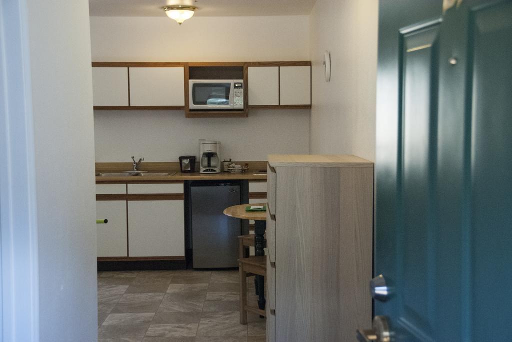Corral Creek Lodge 克恩维尔 外观 照片