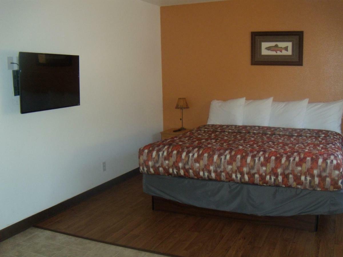 Corral Creek Lodge 克恩维尔 外观 照片